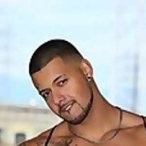 Fitness papi - FitnessPapi Review. Fitness Papi is a site that's just popped up on our radar, and it features FitnessPapi himself, a handsome and tattooed Puerto Rican hunk who bills himself as an amateur porn star and content creator; he's also a fitness model and social media influencer. He stands 6’3" with a well-built body – …